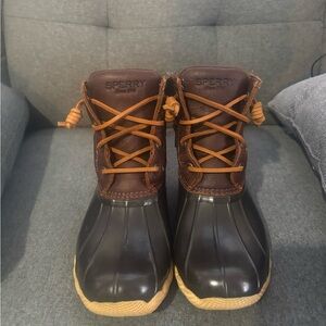 Sperry Chocolate and Beige Boots